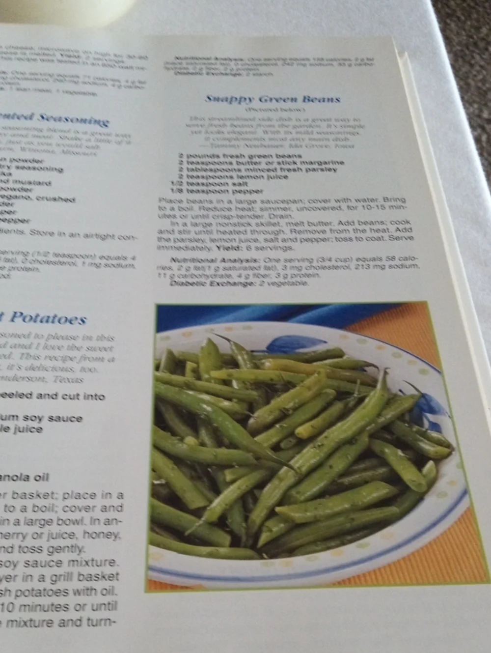 Taste of Home's Light & Tasty Annual Recipes 2003